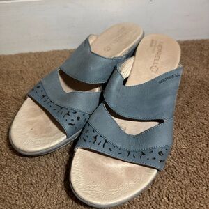 Merrell Women’s Select Fresh Air Cushion Dusty Blue Sandals Size 9 Slip On Heel